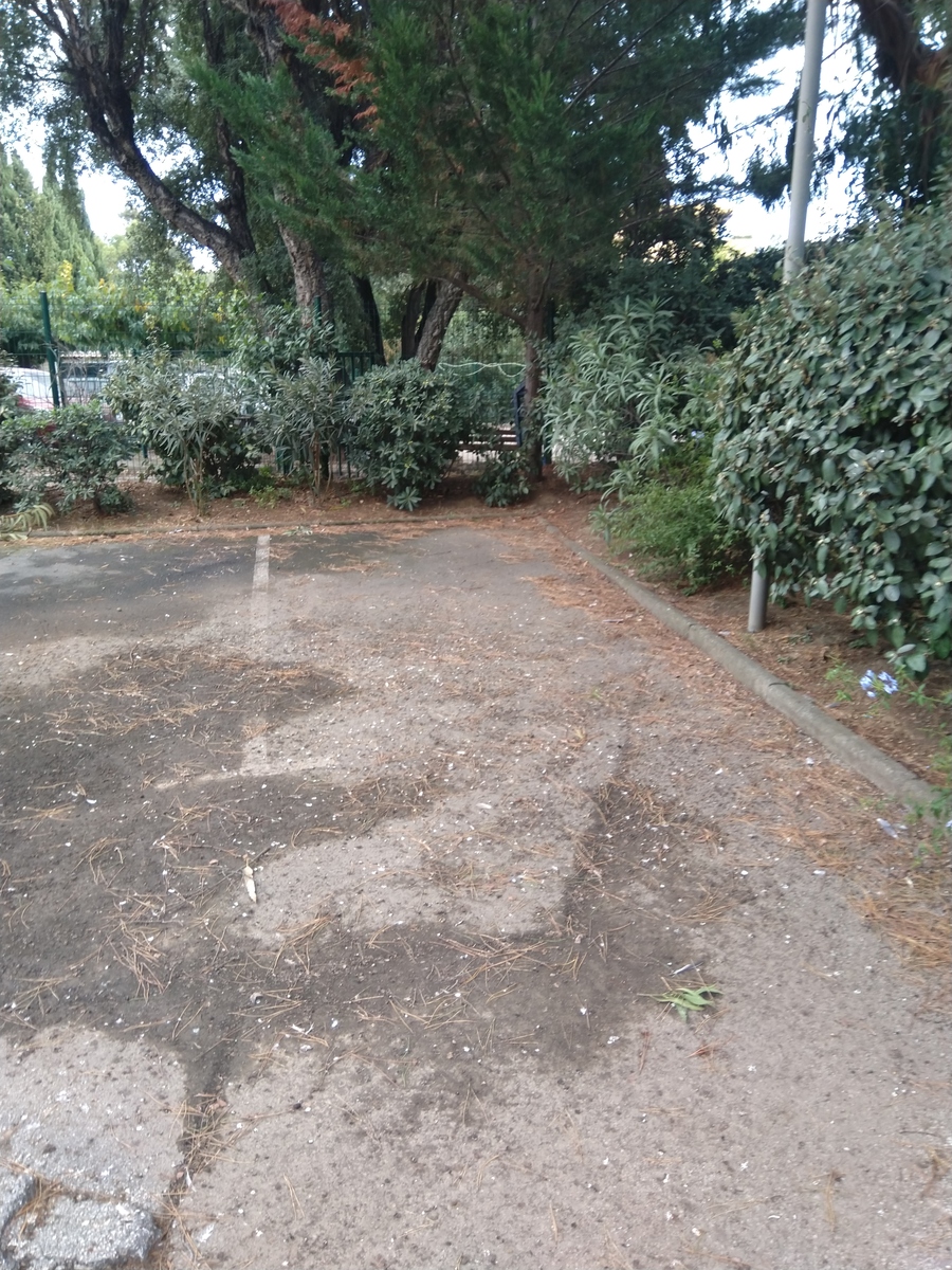 Parking extrieur - Cavalaire-sur-Mer